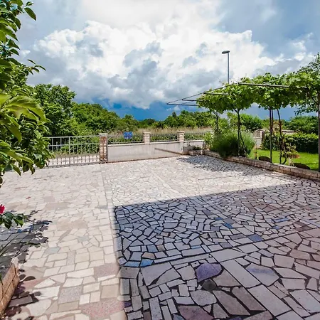 Apartament Ana *